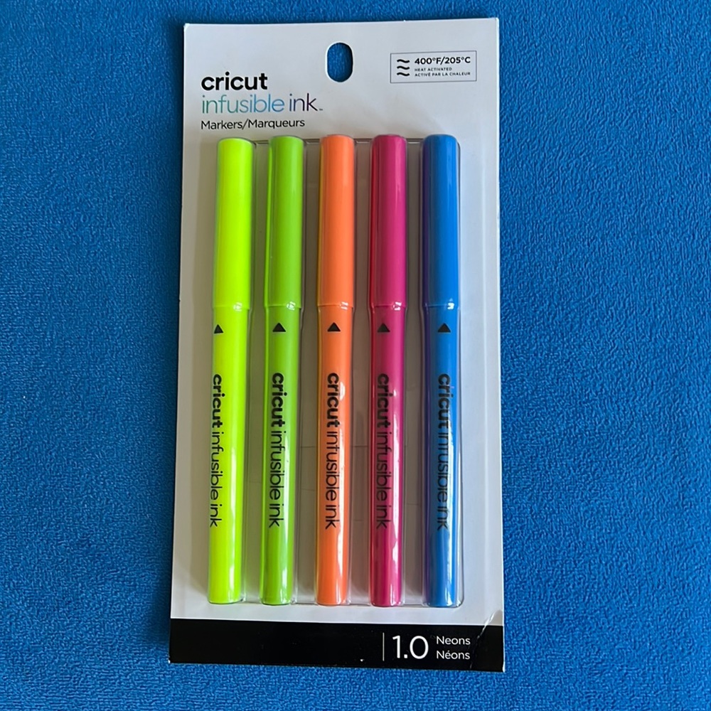 NWT- Cricut Infusible Ink Neon Markers